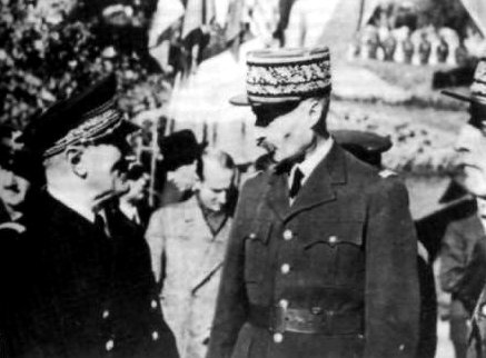 Alger,
novembre 1942 : L'amiral François Darlan
